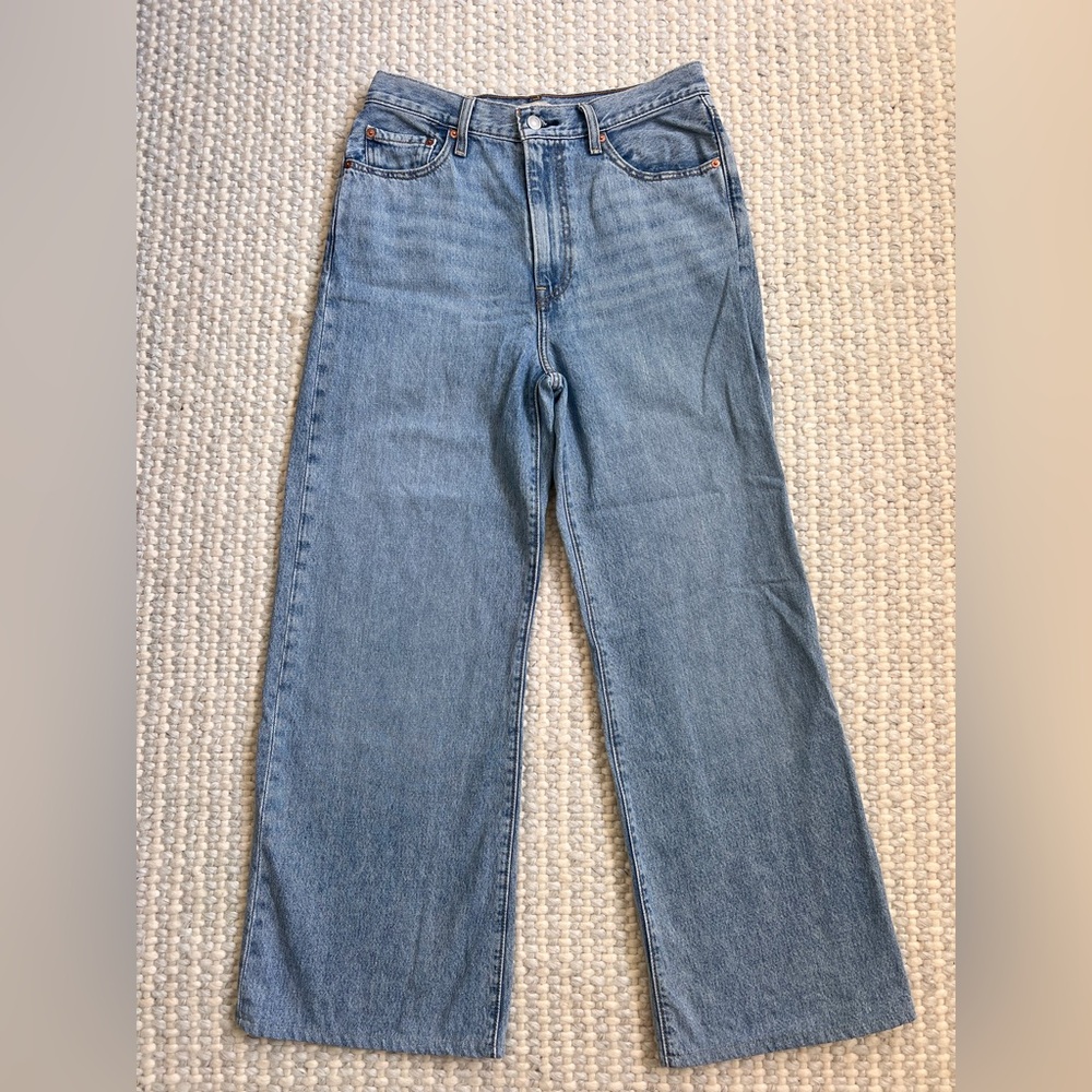 Levi’s premium High-Rise Ribcage Wide-Leg Jeans in Light Blue Denim